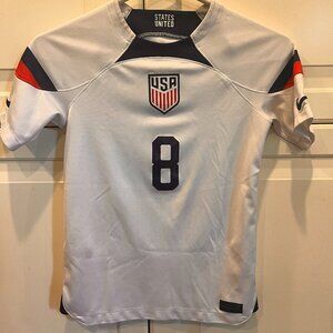 Nike USA Soccer Team Jersey Youth Medium
